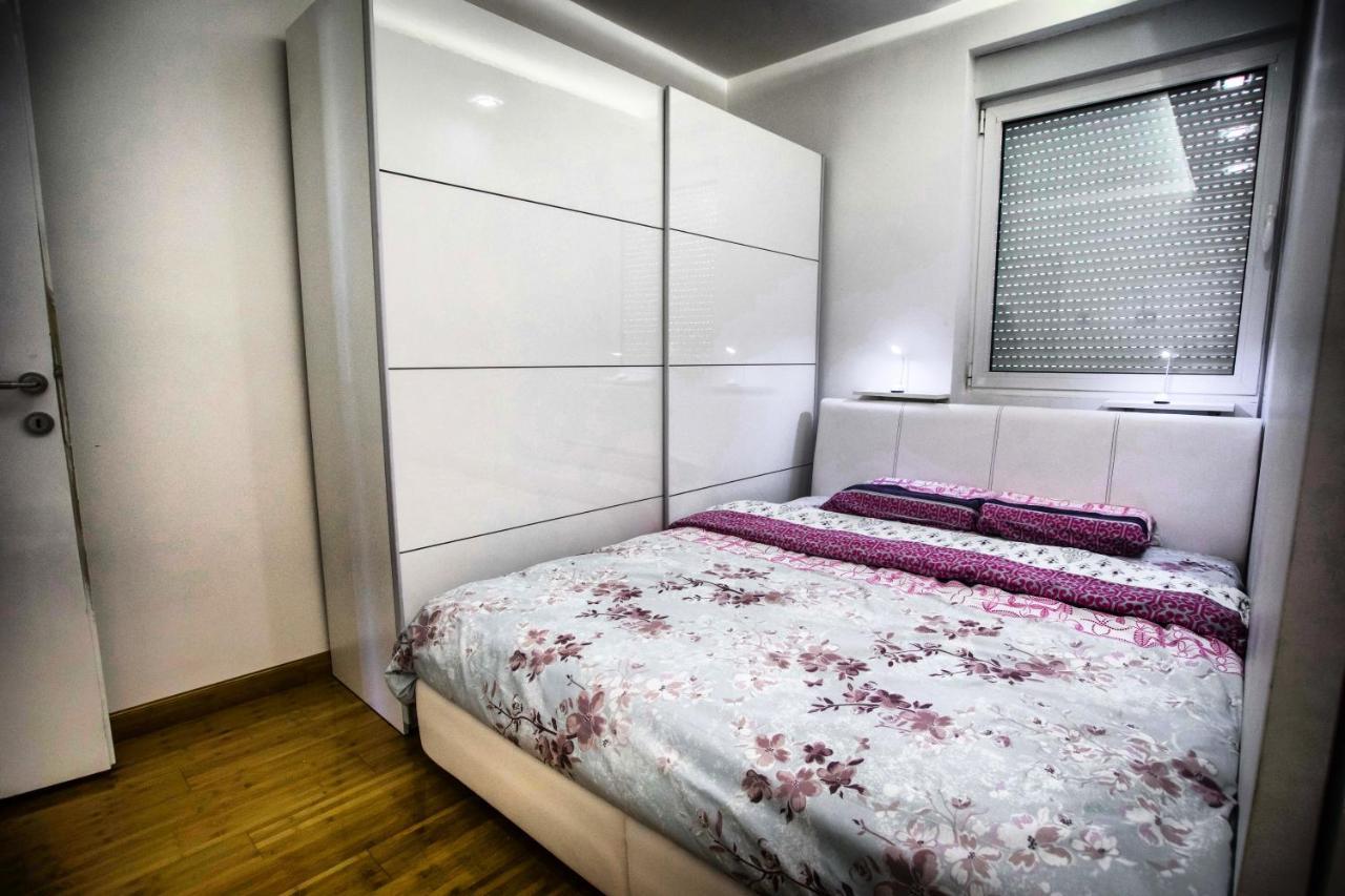 Apartman Simic - Stan Na Dan Bogatić Zewnętrze zdjęcie