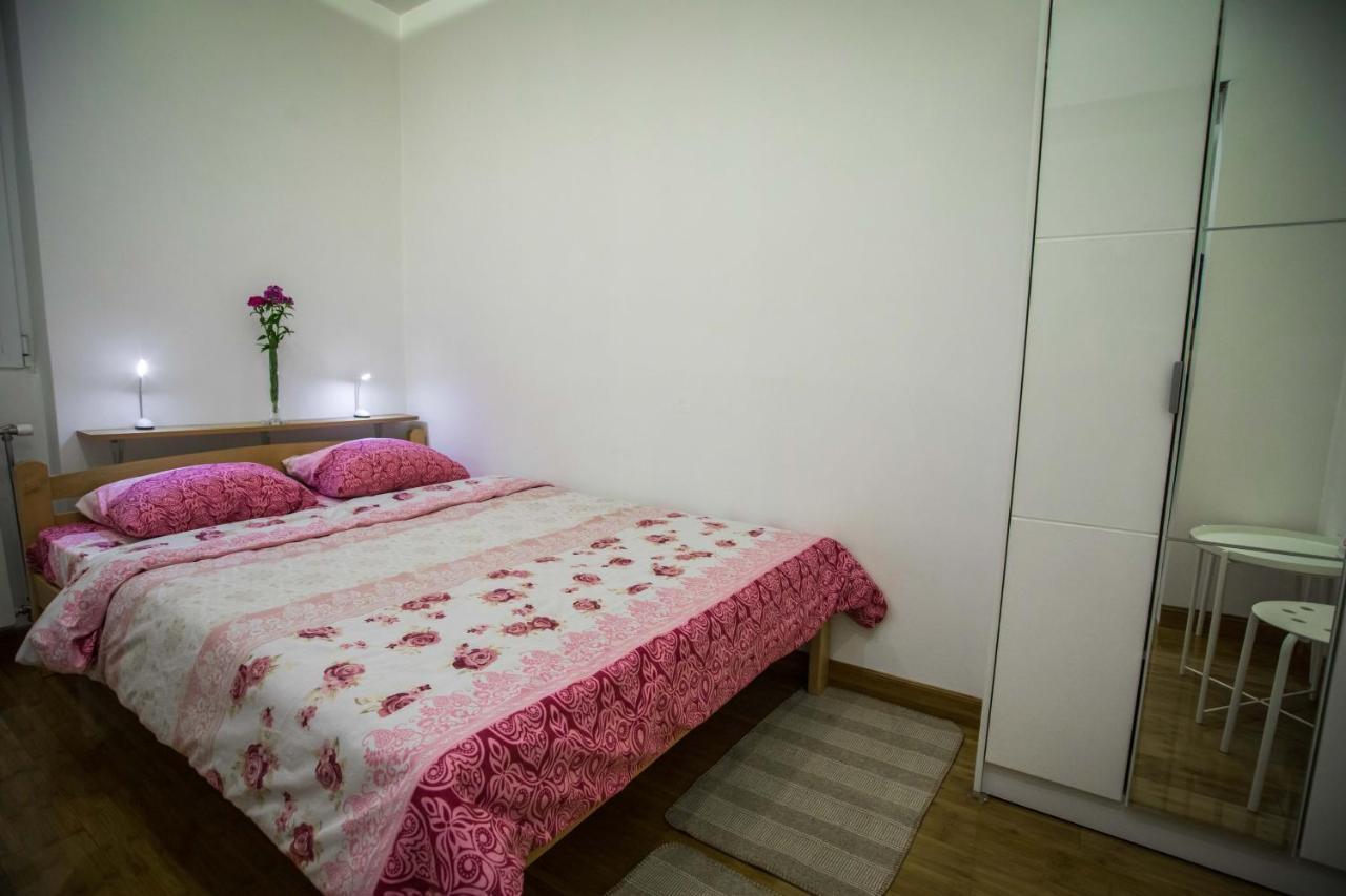 Apartman Simic - Stan Na Dan Bogatić Zewnętrze zdjęcie